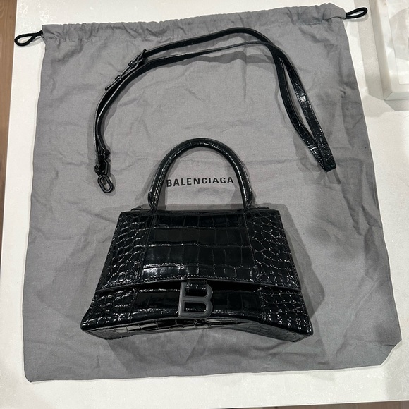 Croc-Embossed Hourglass Small Top Handle Bag - Picture 3 of 8